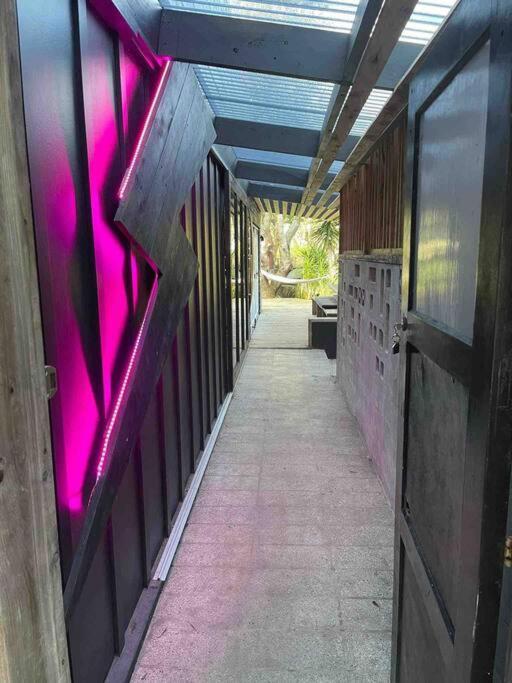 Electric Waihi Beach House - Family & Dog Friendly, Close To Beach, Pool Table, Outdoor Fire Room, Skate Ramp Bowentown 外观 照片